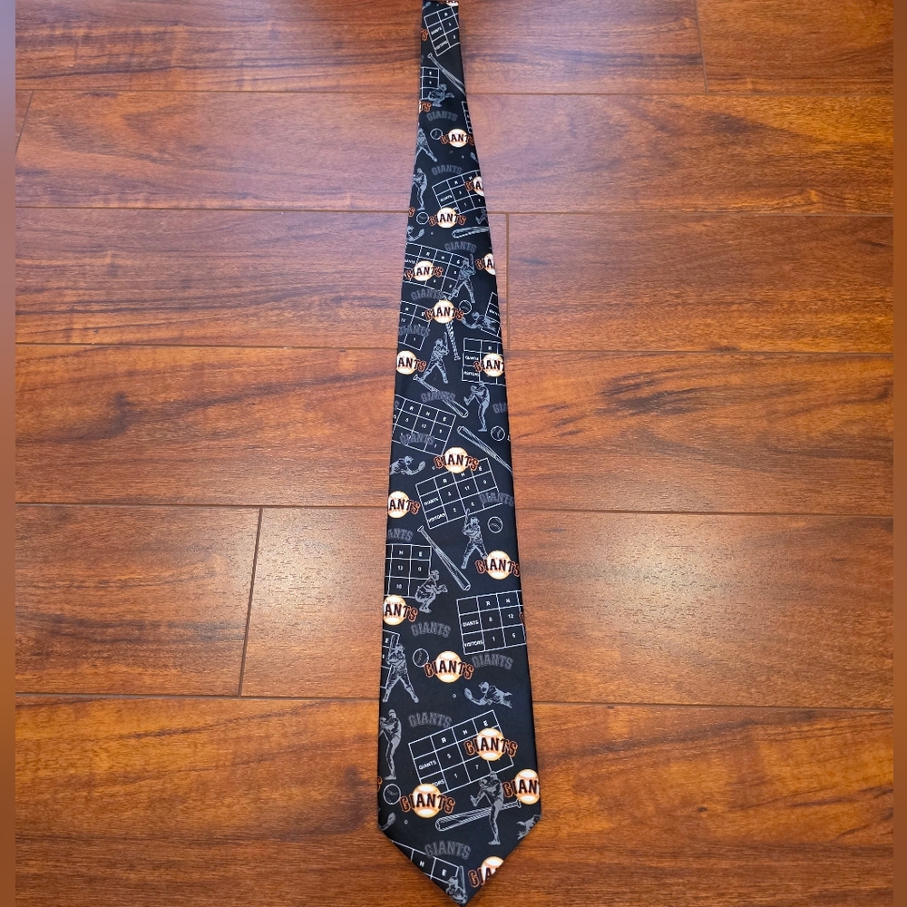 Ralph Martin San Francisco Giant Batter Up Tie